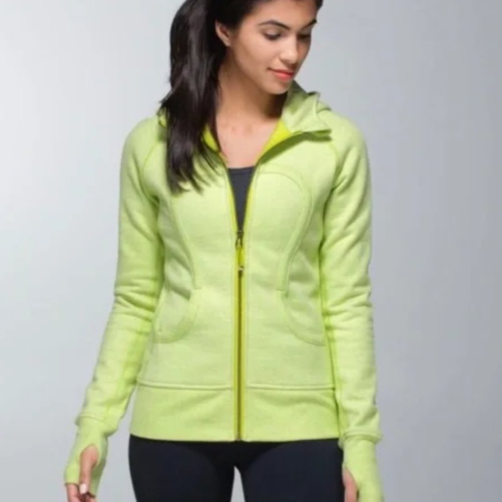 Green lululemon scruba sweater